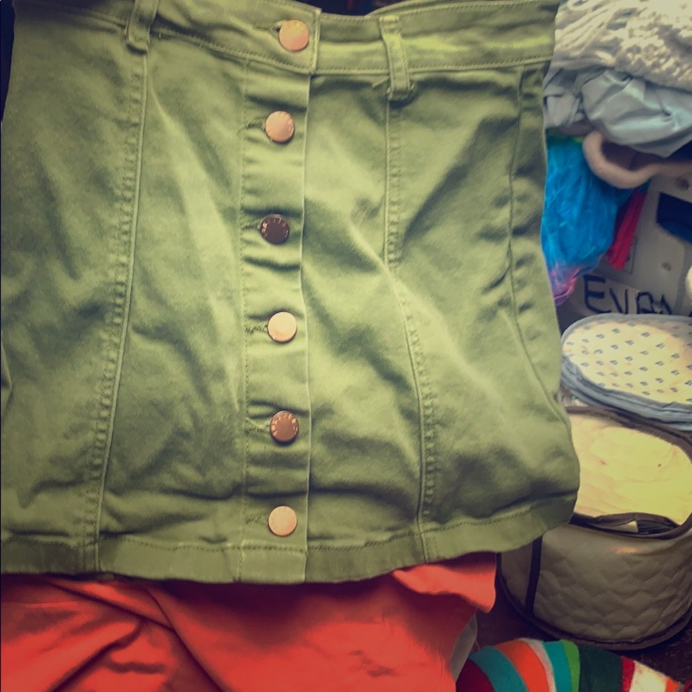 Mini skirt green